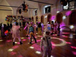 Bal karnawałowy na Zamku w Toszku klas 1b, 1c, 2c